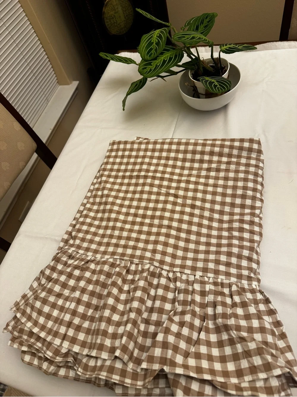 N/A gingham ruffled